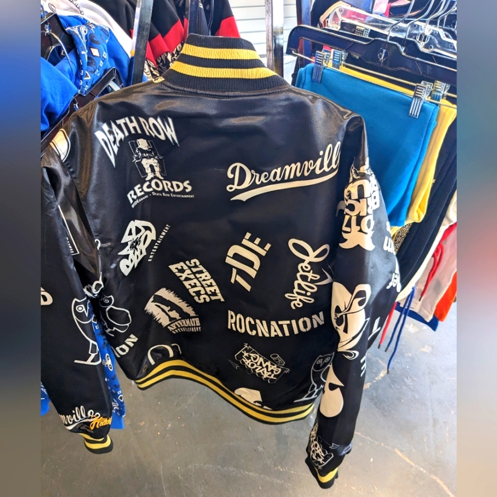 Bomber jacket
